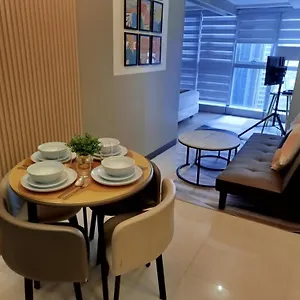  Aparthotel Uptown Parksuites Tower 1 Bgc Philippines